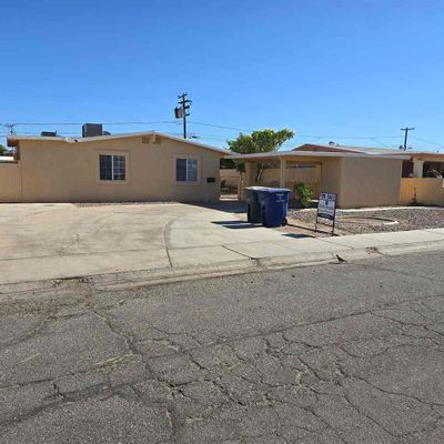 132 E 25 Th Pl, Yuma, AZ 85364