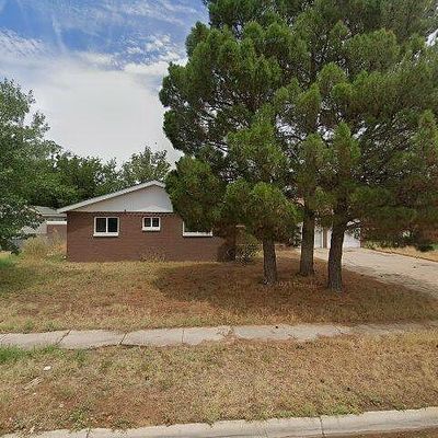 1326 E Rose Ln, Hobbs, NM 88240