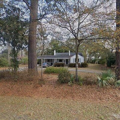 1338 N Edgewater Dr, Charleston, SC 29407