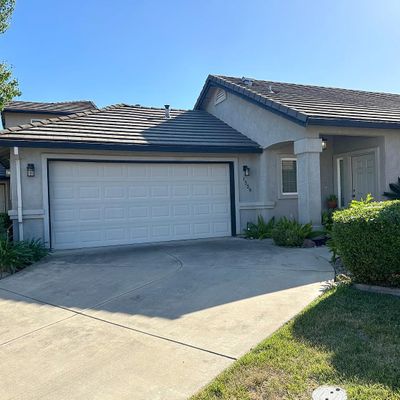 1339 Maravich Ln, Lodi, CA 95242