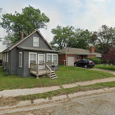 1723 1 St Ave, Silvis, IL 61282