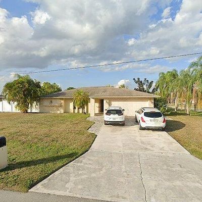 1725 Se 3 Rd St, Cape Coral, FL 33990