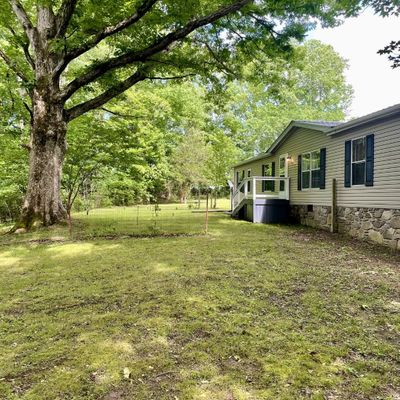 1742 Moccasin Creek Rd, Waynesboro, TN 38485