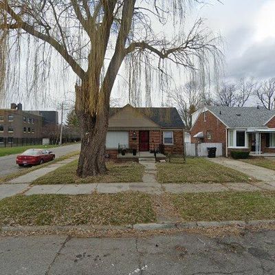 18001 Lindsay St, Detroit, MI 48235