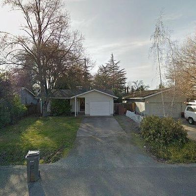 1866 Hart Ave, Medford, OR 97501