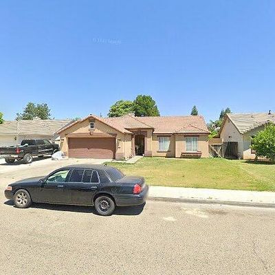 1922 W Cheryll Ave, Porterville, CA 93257