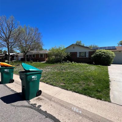 1564 S Cape St, Lakewood, CO 80232