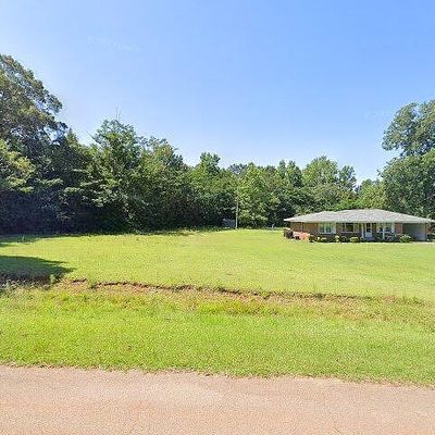 159 Lower Lovelace Rd, West Point, GA 31833