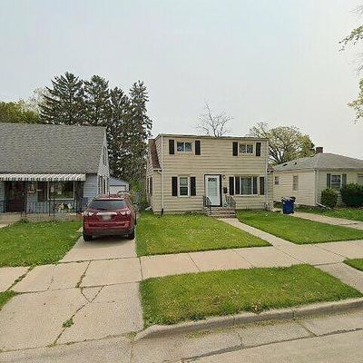 1617 Russet St, Racine, WI 53405