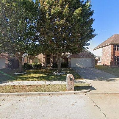 1629 Ash Ln, Corinth, TX 76210