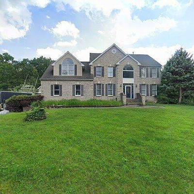 163 Wilson Rd, Somerset, NJ 08873