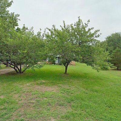 210 Creekview Ln, Malakoff, TX 75148