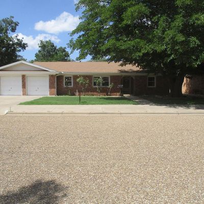 2116 71 St St, Lubbock, TX 79412