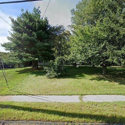 218 Jude Ln, Southington, CT 06489