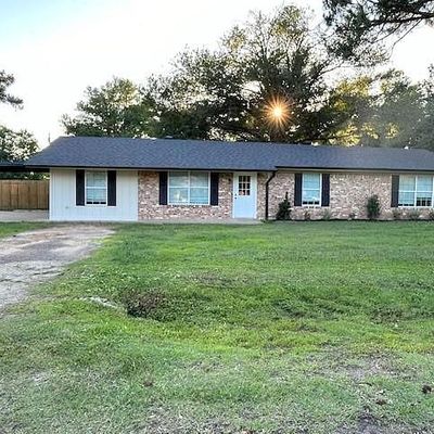 219 N Oak Pl, Van, TX 75790