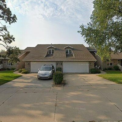 227 40 Th Street Dr Se, Cedar Rapids, IA 52403