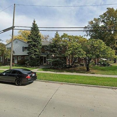 22950 Marter Rd, Saint Clair Shores, MI 48080