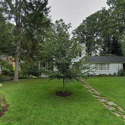 20 White Oak Rd, Asheville, NC 28803