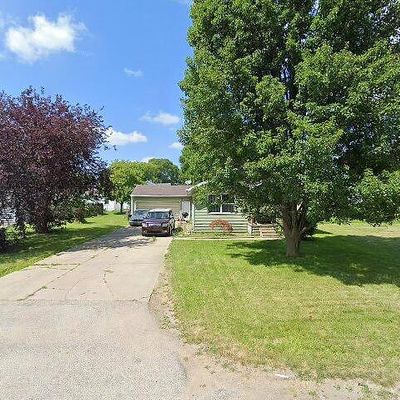 2014 Essex Ave, Saginaw, MI 48602