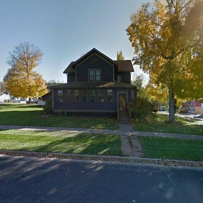 203 Pine St, Glenwood City, WI 54013