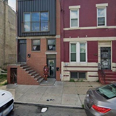 2036 N 19 Th St, Philadelphia, PA 19121