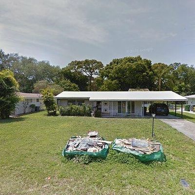 2042 Craft Ln, Sarasota, FL 34239