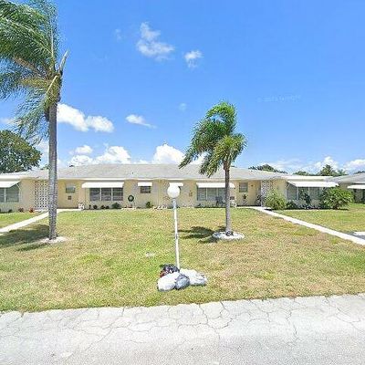 207 High Point Ter W #A, Delray Beach, FL 33445