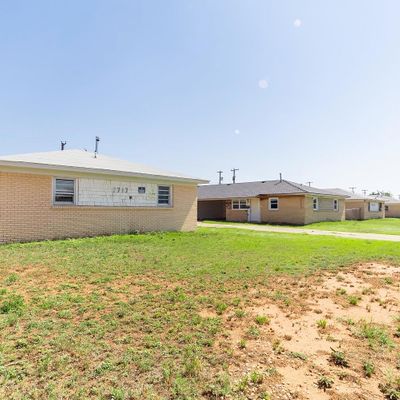 2719 E 2 Nd St, Lubbock, TX 79403