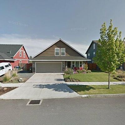 2744 Ne Jill Ave, Bend, OR 97701