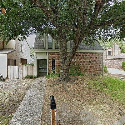 2806 Briarcreek Ct, Bryan, TX 77802