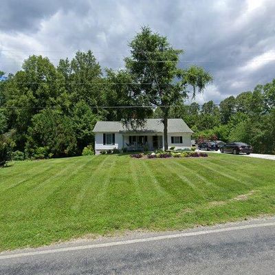 290 Miller Rd, Mount Airy, NC 27030