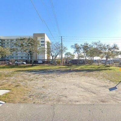 300 S Sykes Creek Pkwy #805, Merritt Island, FL 32952