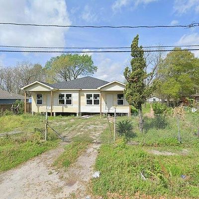 3007 Bringhurst St, Houston, TX 77026