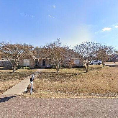 260 Daisey Ln, Atoka, TN 38004