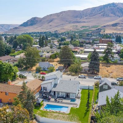 324 W Highland Ave, Chelan, WA 98816