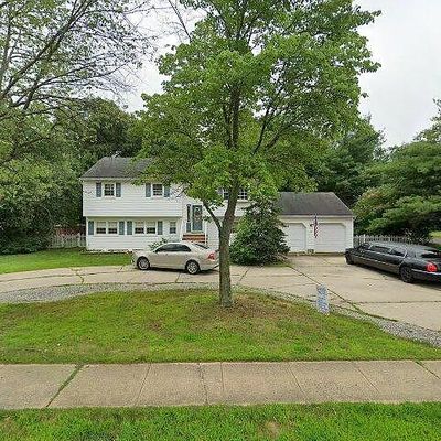 328 Middle Rd, Hazlet, NJ 07730