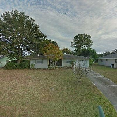 33668 Grand Prix Dr, Sebring, FL 33872