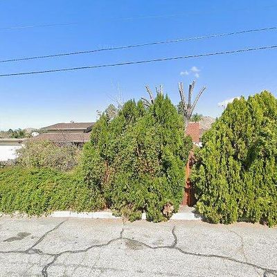 33688 Reedywoods Ln, Yucaipa, CA 92399