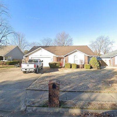 3428 Ryan St, Springdale, AR 72764