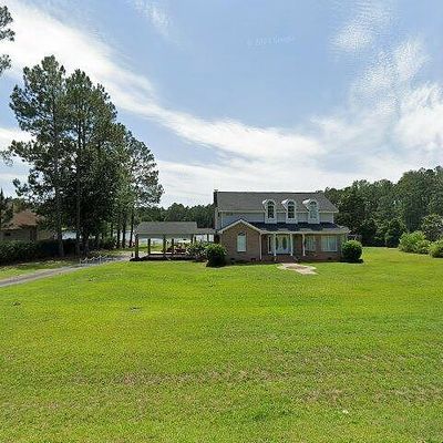 347 Twin Lakes Dr, Moultrie, GA 31768