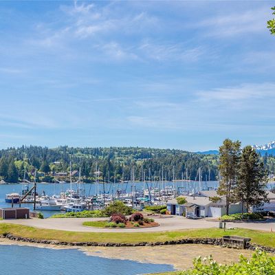 35 Cressey Ln, Port Ludlow, WA 98365