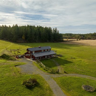 37 Fisherman Bay Rd, Lopez Island, WA 98261