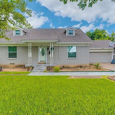 309 Dalton Dr, Desoto, TX 75115