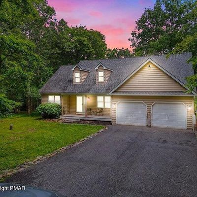 31 White Oak Dr, Jim Thorpe, PA 18229