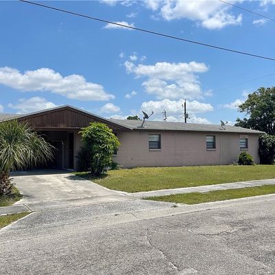 3102 Lafayette St, Fort Myers, FL 33916