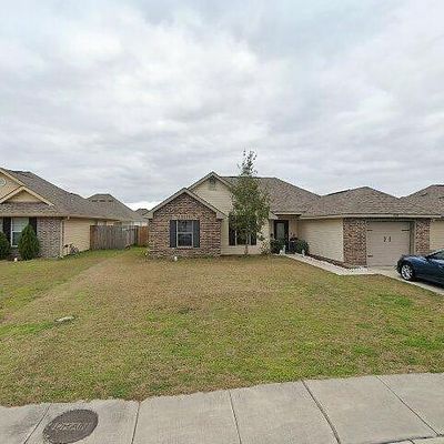 320 Allie Ln, Luling, LA 70070