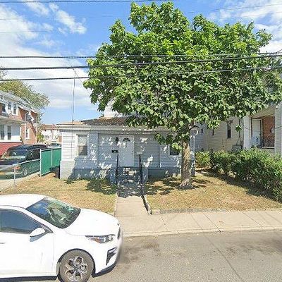 320 Beach 27 Th St, Far Rockaway, NY 11691