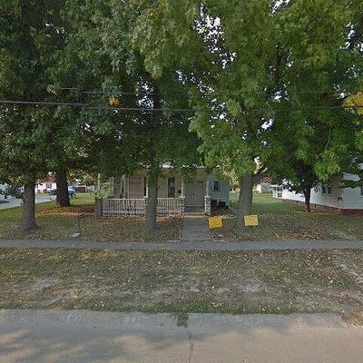 409 E Spruce St, Jerseyville, IL 62052