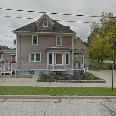 413 North St, West Bend, WI 53090