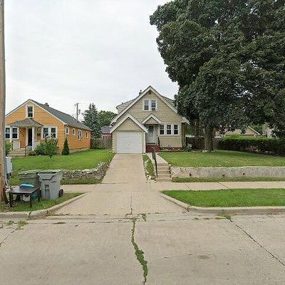 4216 W Thurston Ave, Milwaukee, WI 53209